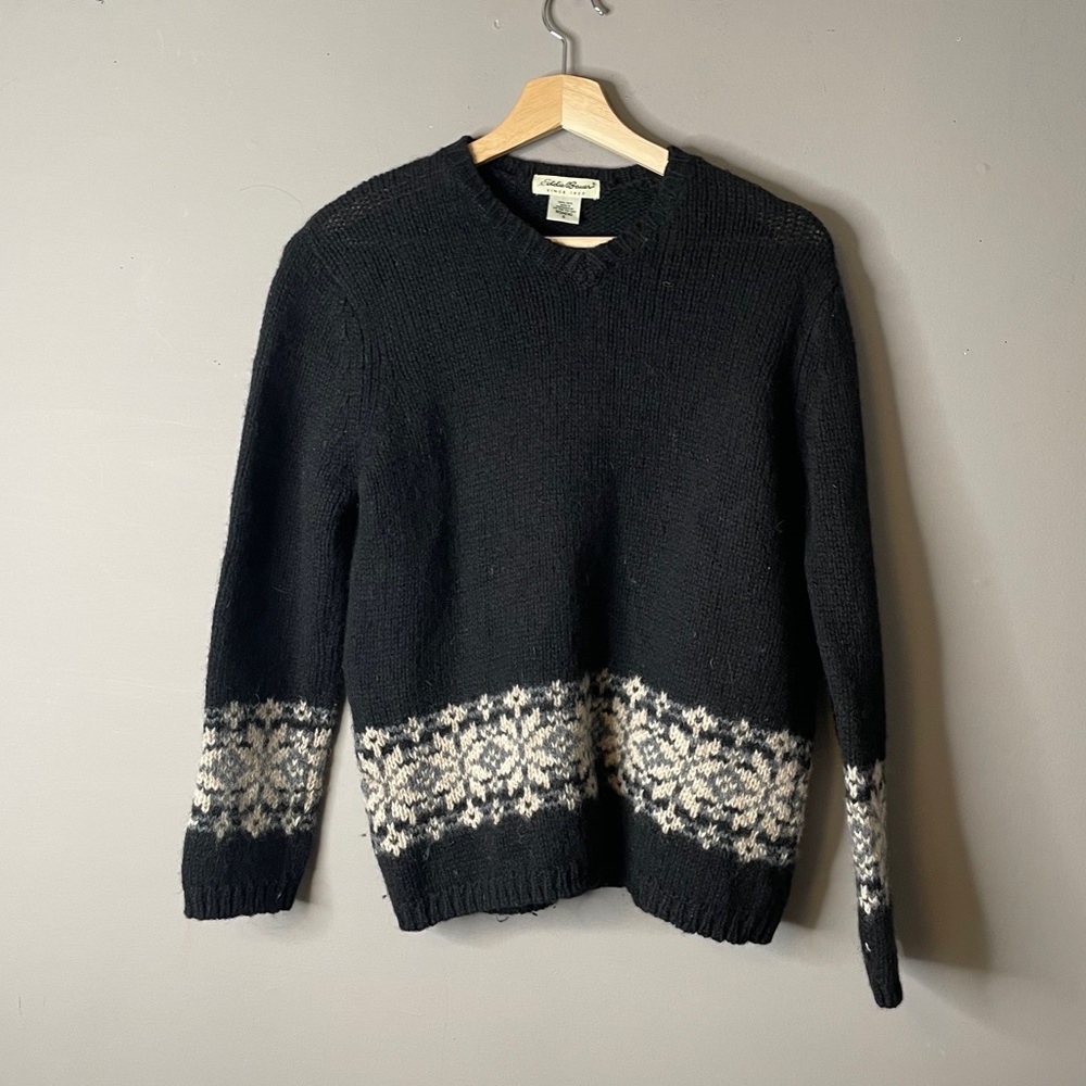 Vintage Eddie Bauer black cream wool vintage sweater small
